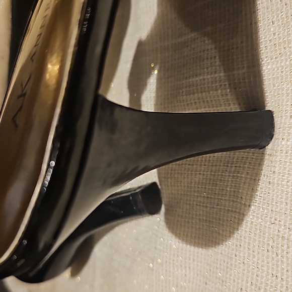 AK Anne Klein Leather Heels - Picture 8 of 8